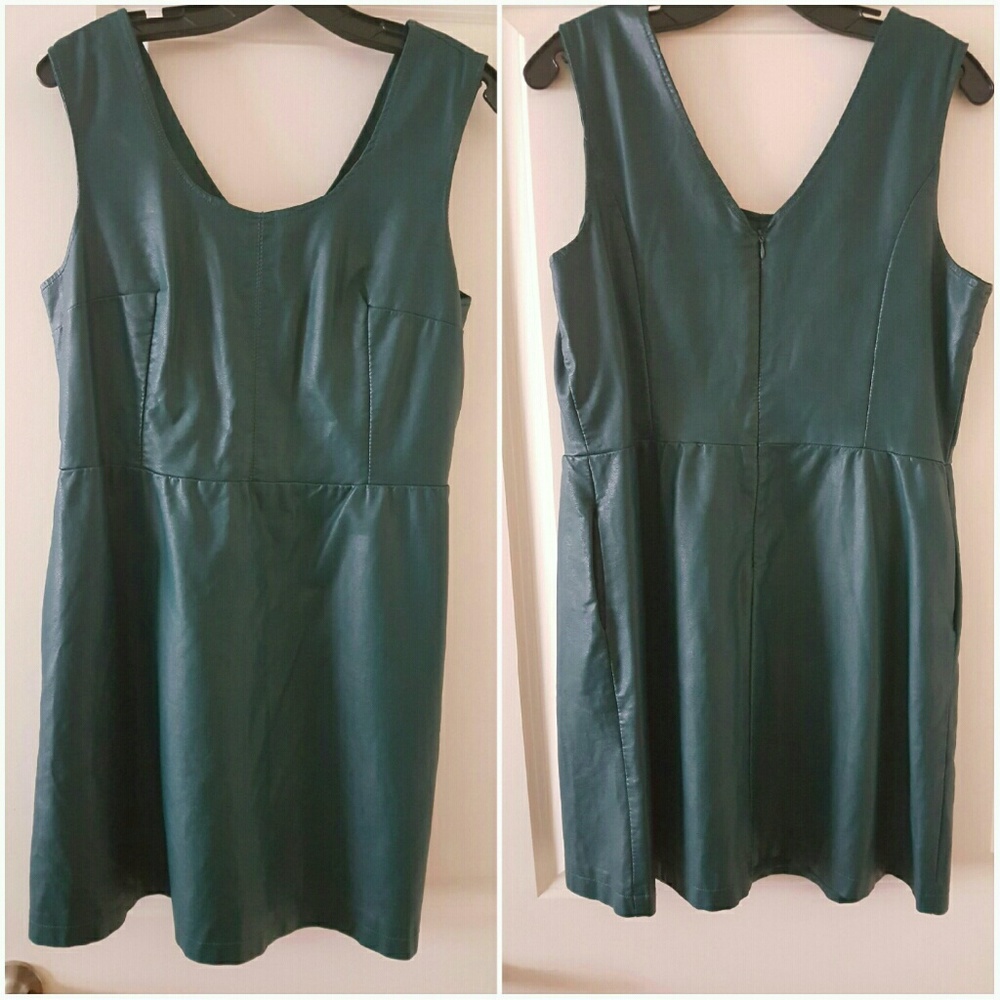 Bernardo Collection Dress