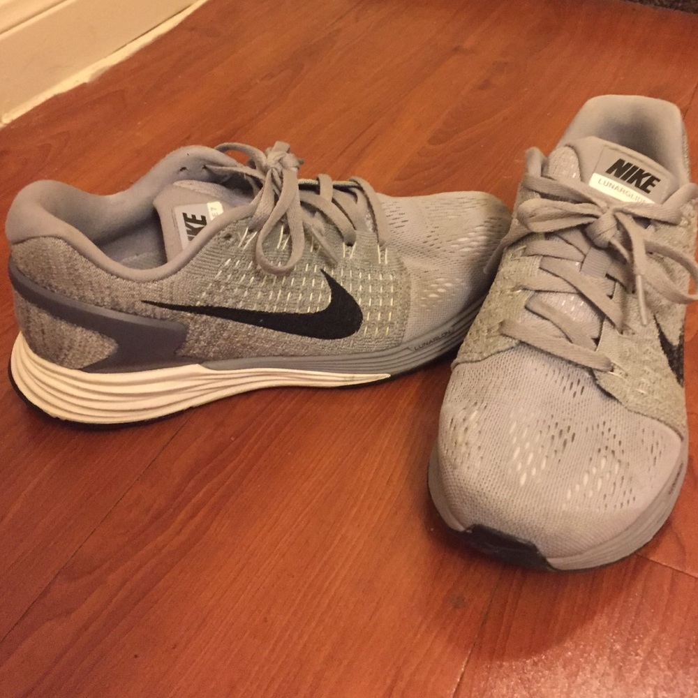 Grey Nike lunar glide 7s. Size 6 women's