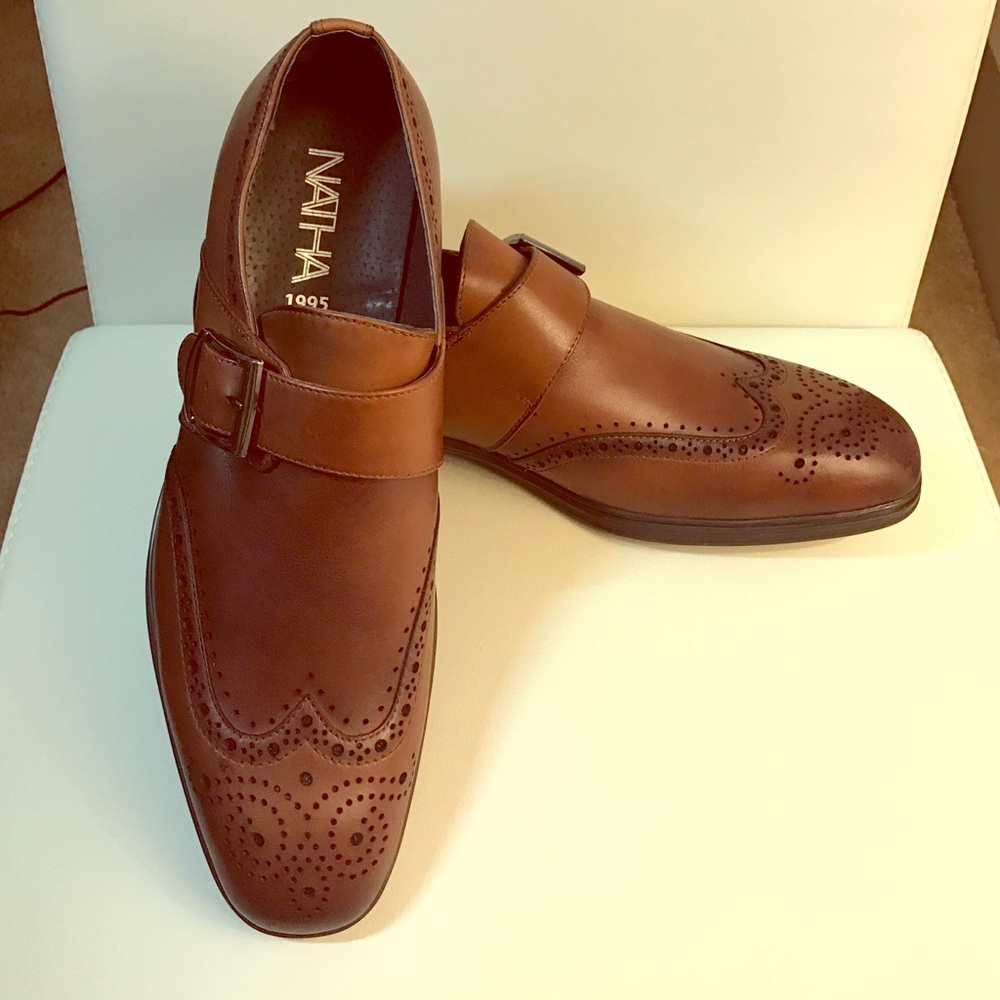 Brand New Men's Tobacco Brown shoes. Size 8