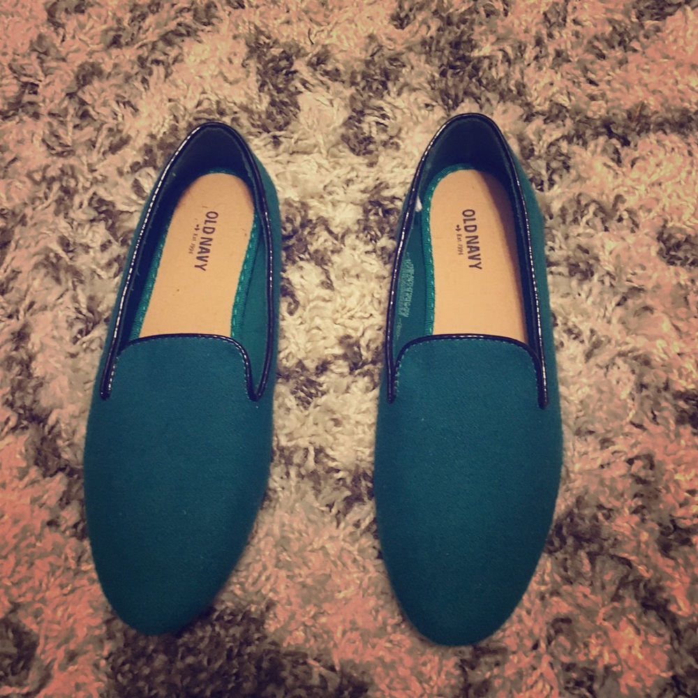 Old navy flats