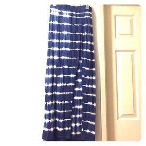 Express Maxi Skirt