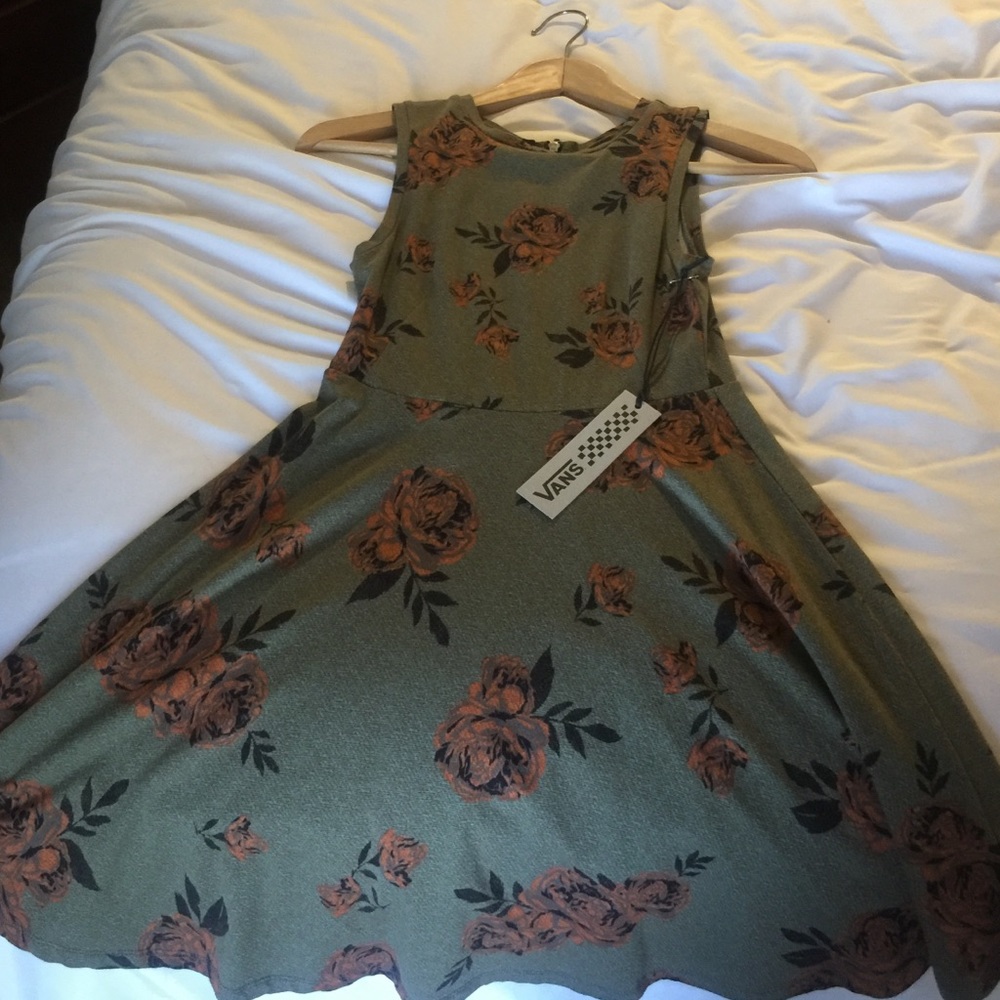 Brand new super cute summer dress