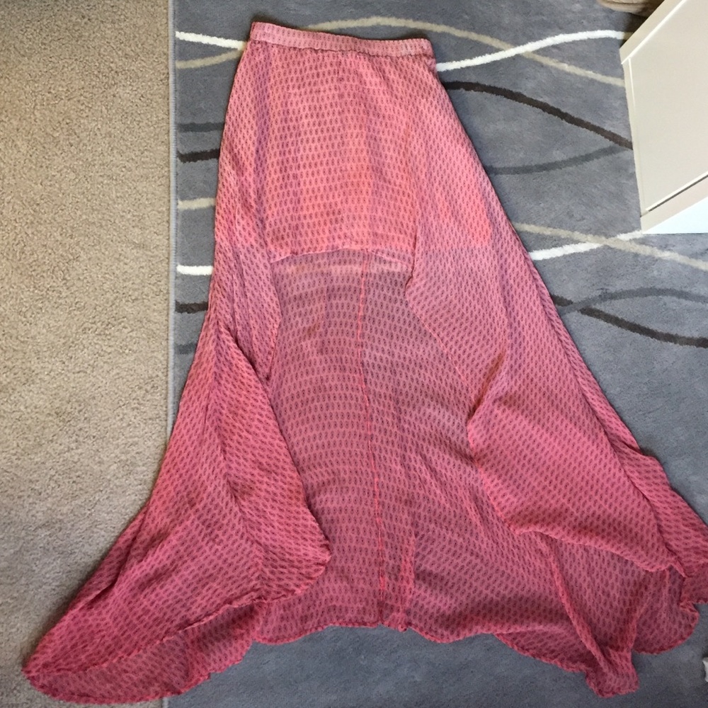 🔥 BOGO Guess High-Low Silk SkirtSize: Small