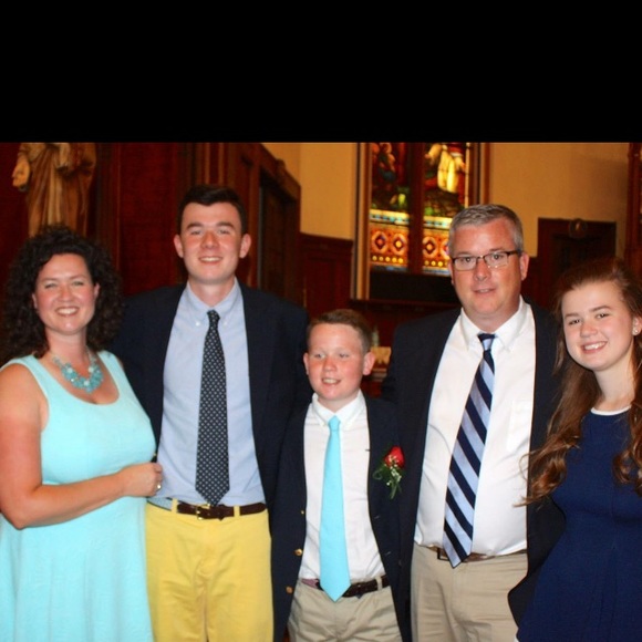 Meet your Posher, Maureen - Picture 1 of 1