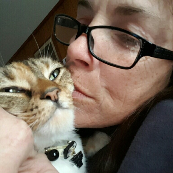 Meet your Posher, Mary - Picture 1 of 1