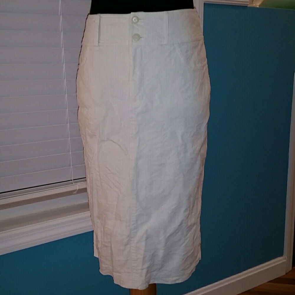 Lined linen pencil skirt