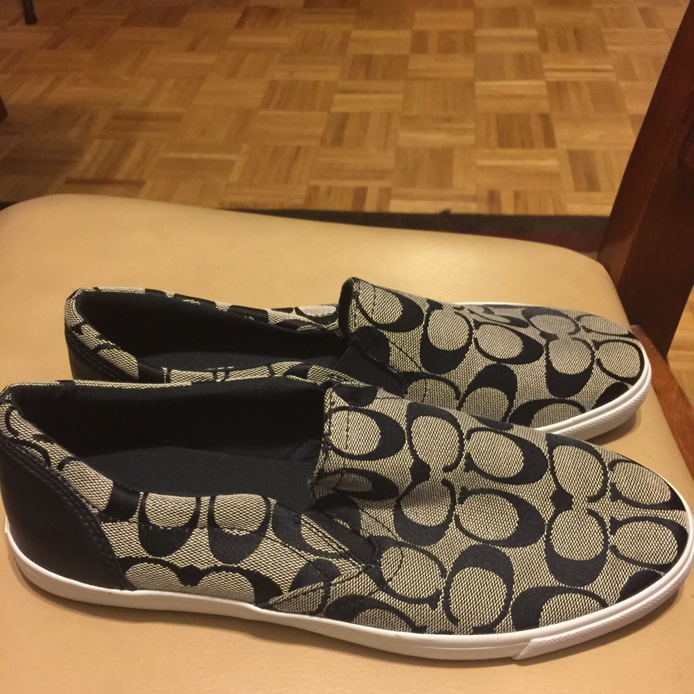 Coach shoes slip on