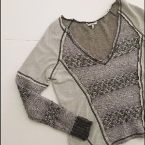 BKE Gray patterned sweater