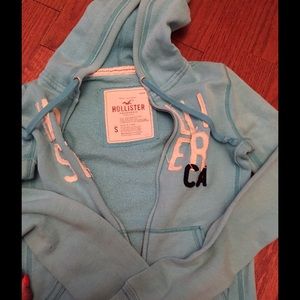 Hollister Jackets & Coats - Sale!! 💕💕Hollister jacket Hollister Jackets & Coats - Sale!! 💕💕Hollister jacket