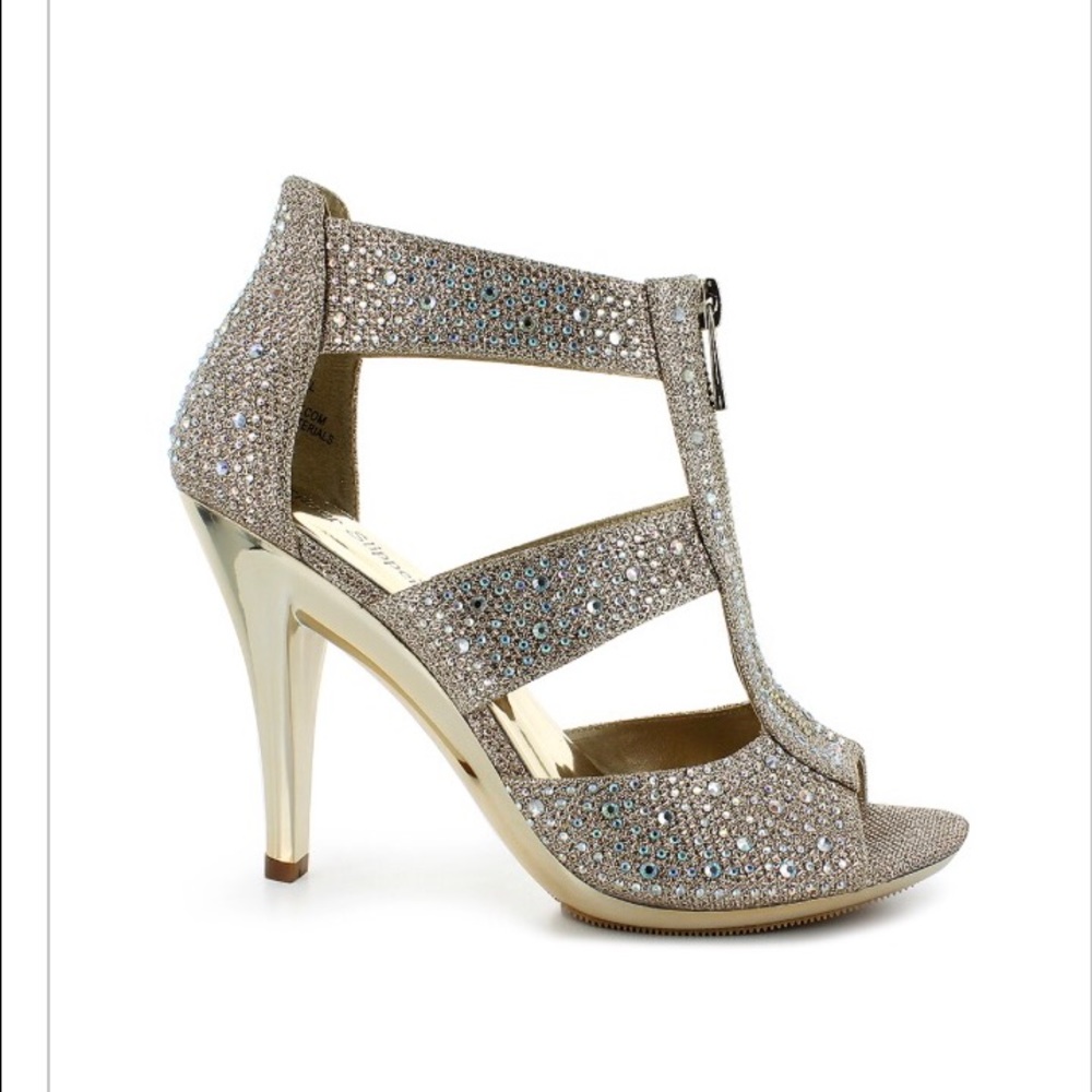Gold diamond heel