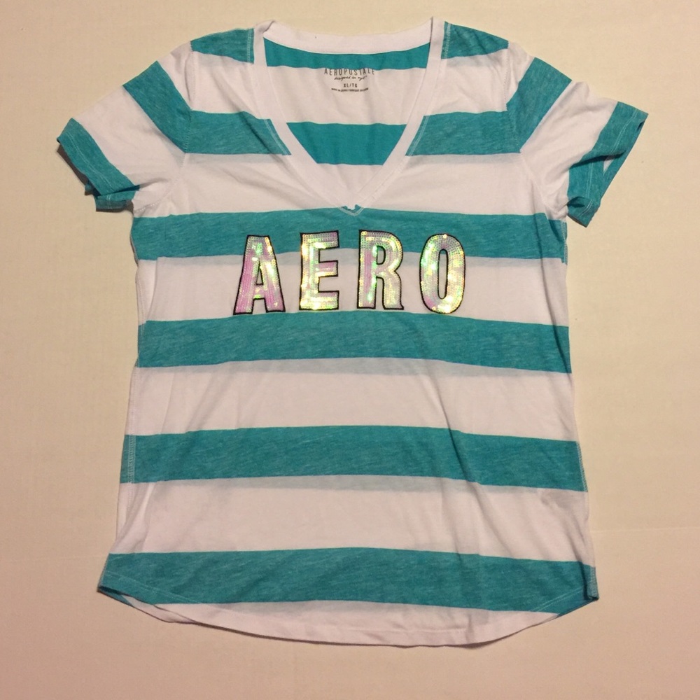 Aeropostale green and white tee shirt