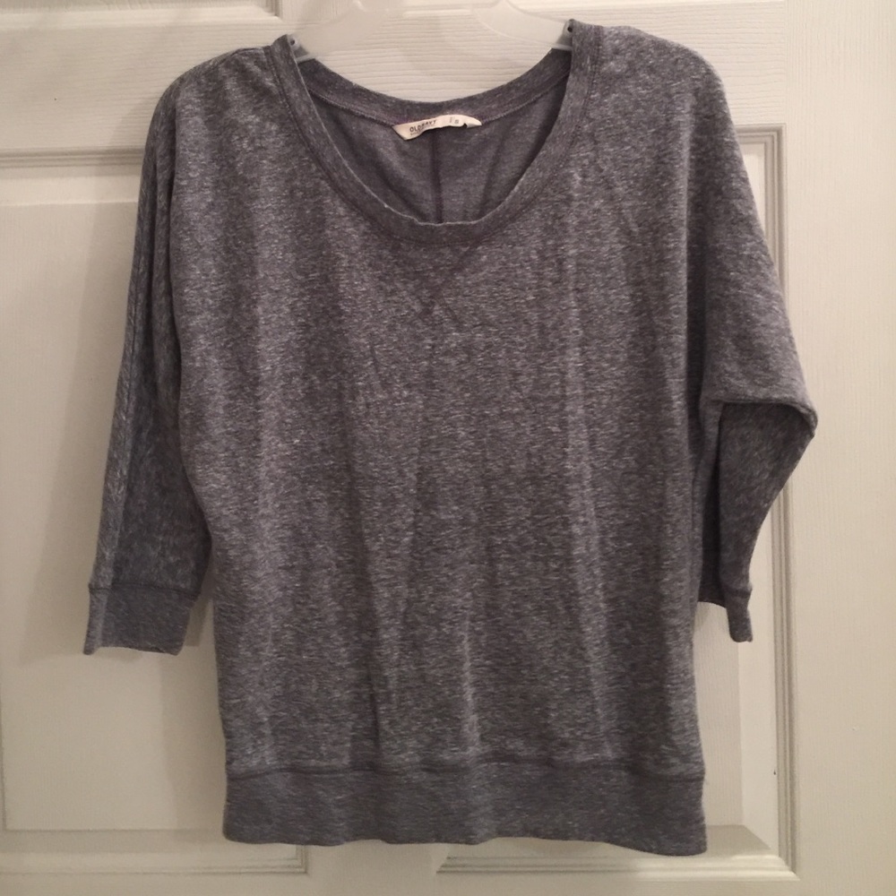 ❗️SOLD❗️Old Navy grey three-quarter length sweater