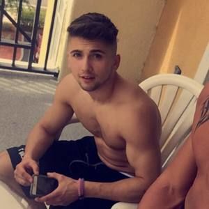 Meet your Posher, Aleks