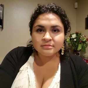 Meet your Posher, Michaela