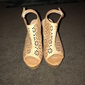 Altard State Tan Wedges