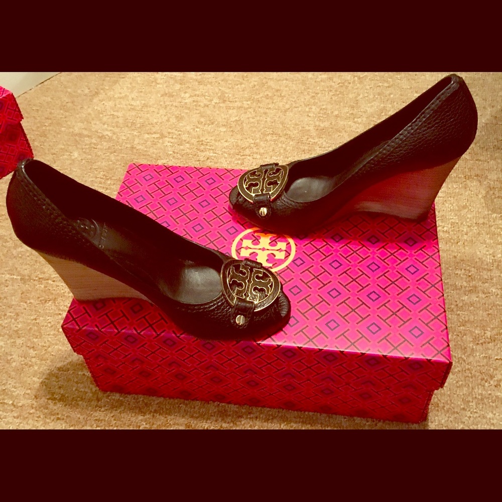 Tory burch wedge