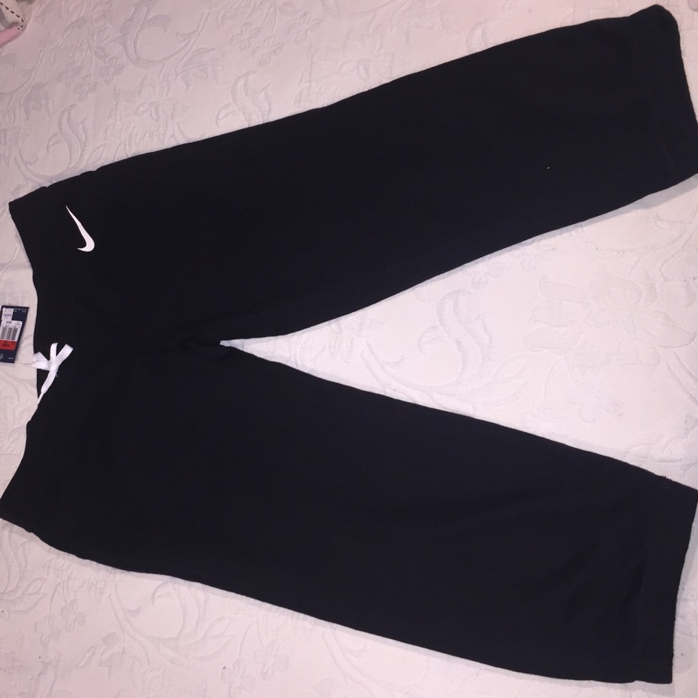 NWT Nike sweats size Large