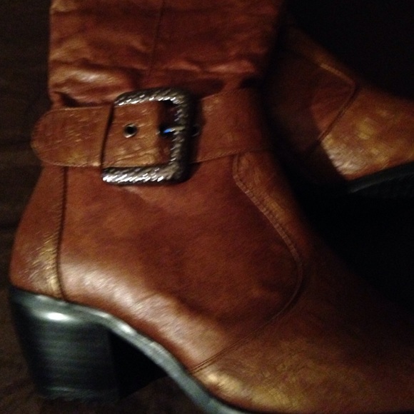 Ladies cowboy boots beautiful worn only once - Picture 2 of 4