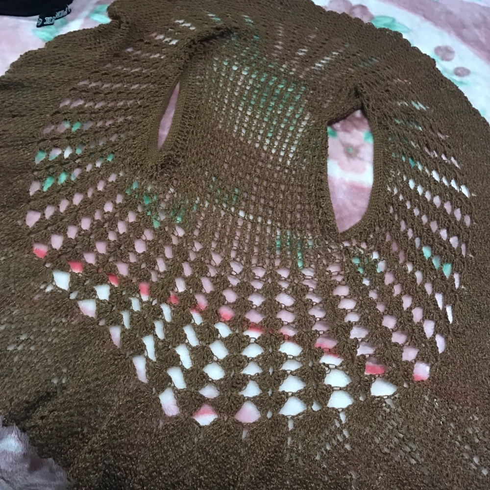 Crotchet vest