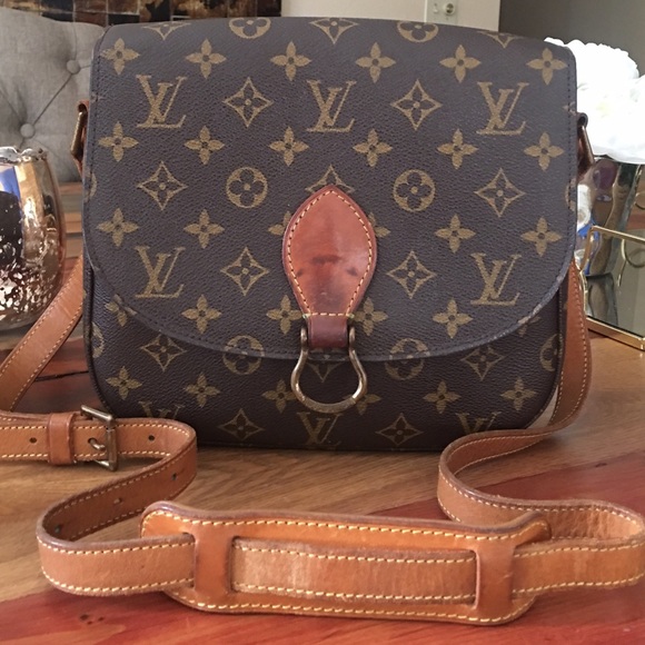 Louis Vuitton Handbags - 💥SALE💥AUTHENTIC LOUIS VUITTON SAINT CLOUD GM