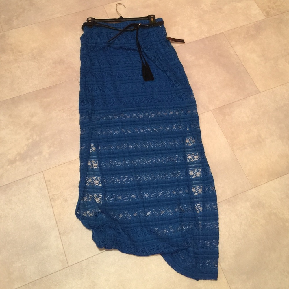 Maxi skirt