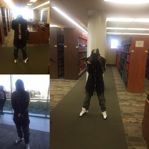 Meet your Posher, Derrick