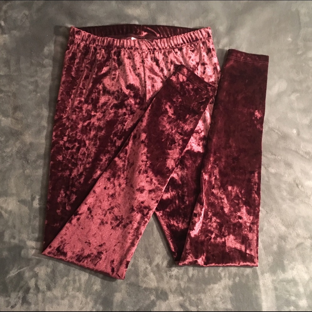 NWOT Burgundy Crushed Velvet Leggings