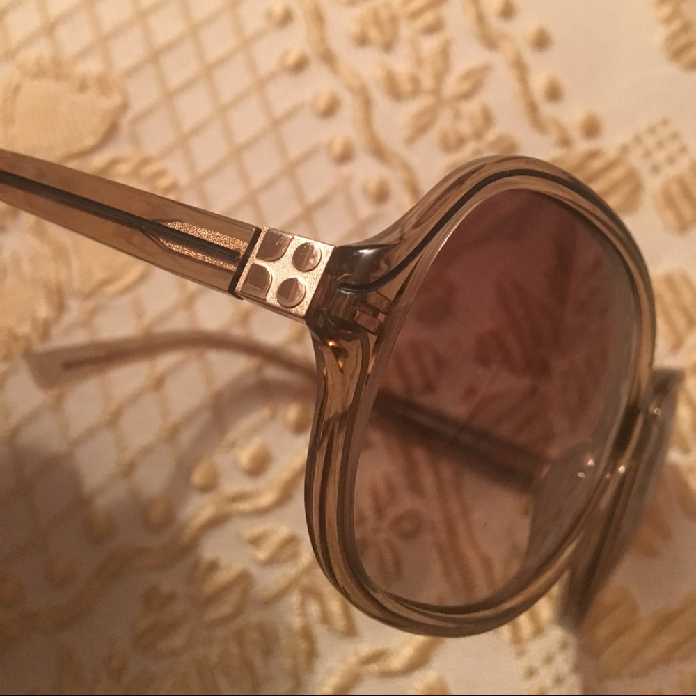 Kate Spade Oversized Glasses - Picture 2 of 4