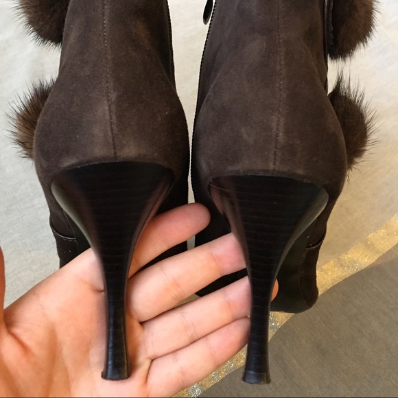 Gorgeous Garolini Brown Suede Booties w/Real Fur - Picture 4 of 4