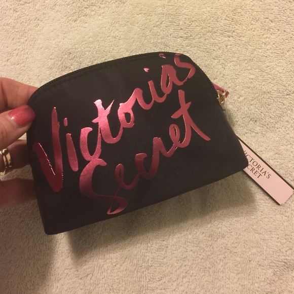Super Cute Victoria Secret Makeup Bag - Picture 4 of 4