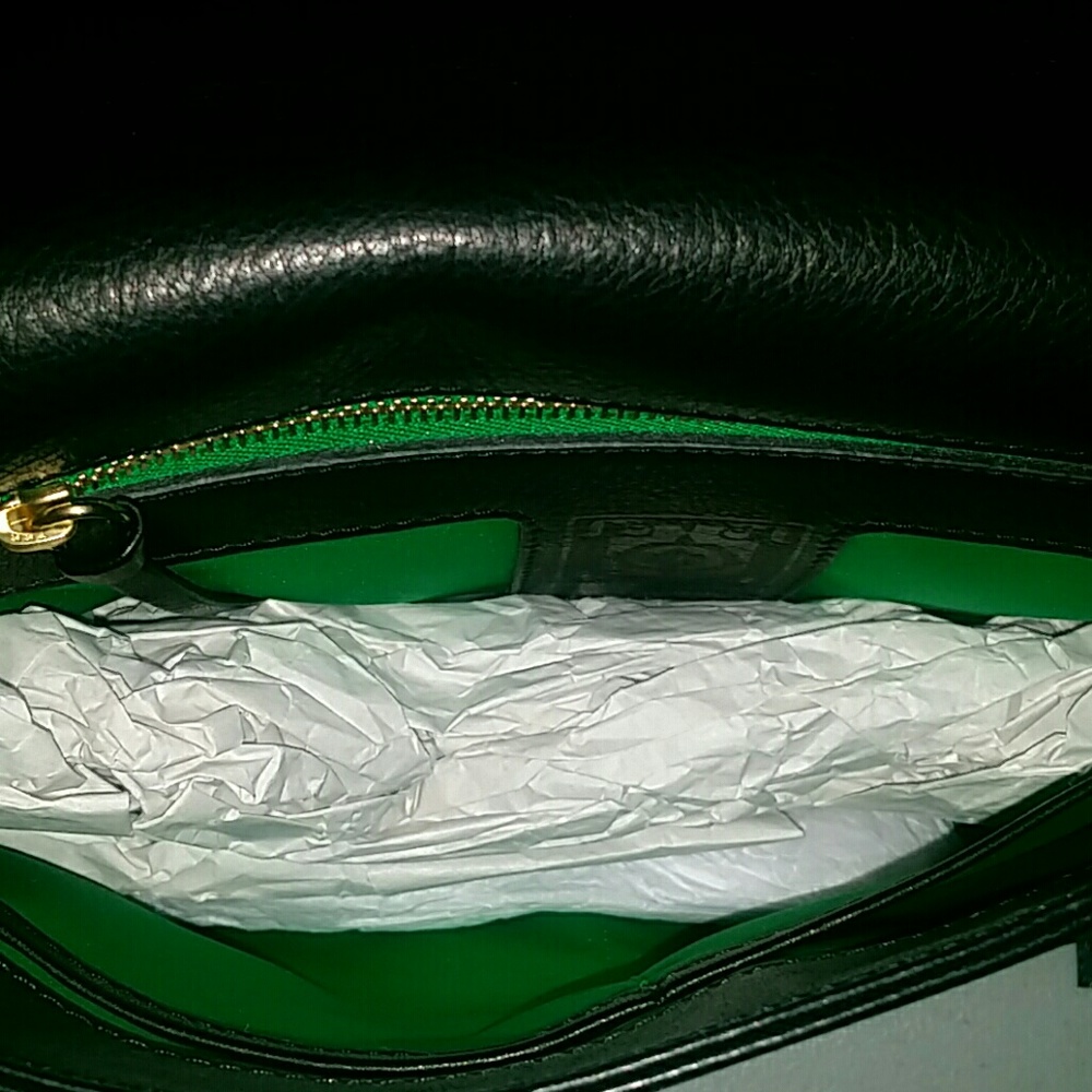 Sara Battaglia Theresa Fringe Black Shoulder Bag - Picture 3 of 4