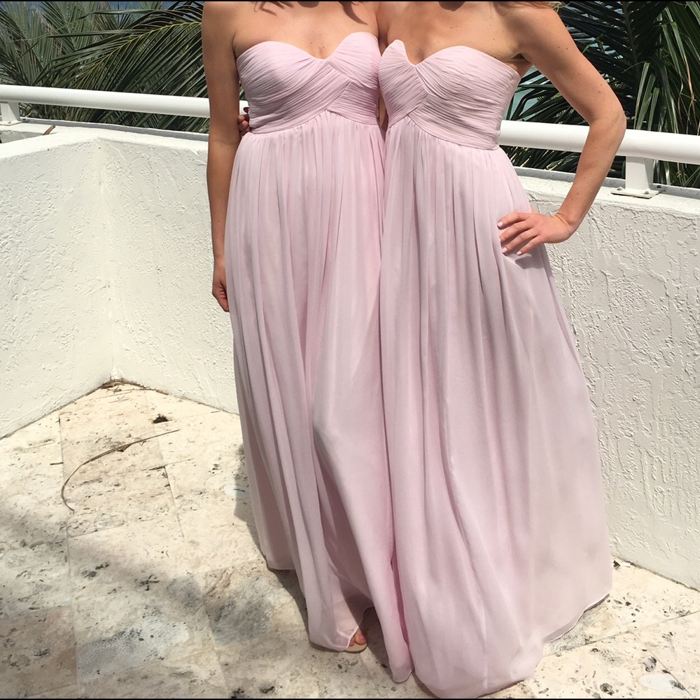 Donna Morgan "Laura" Ruched Sweetheart Gown