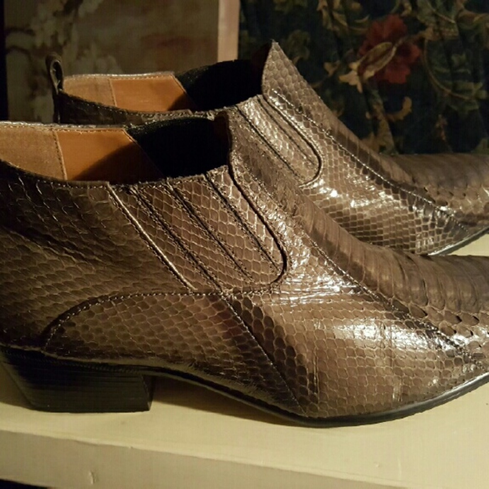 Mens boots