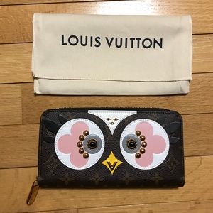 Authentic, Never been used, Louis Vuitton wallet