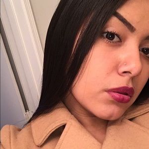 Meet your Posher, Mariana