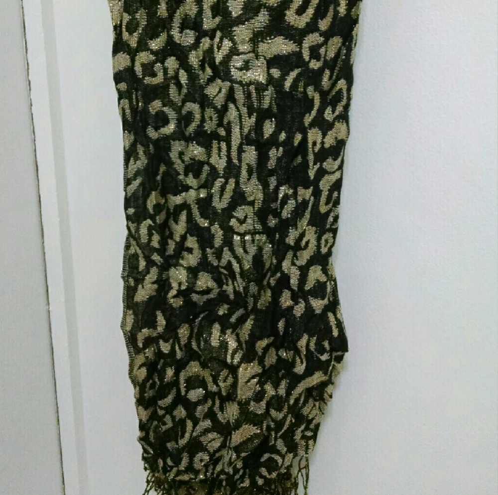 Black and gold leopard pashmina scarf