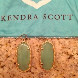 Kendra Scott earrings medium size