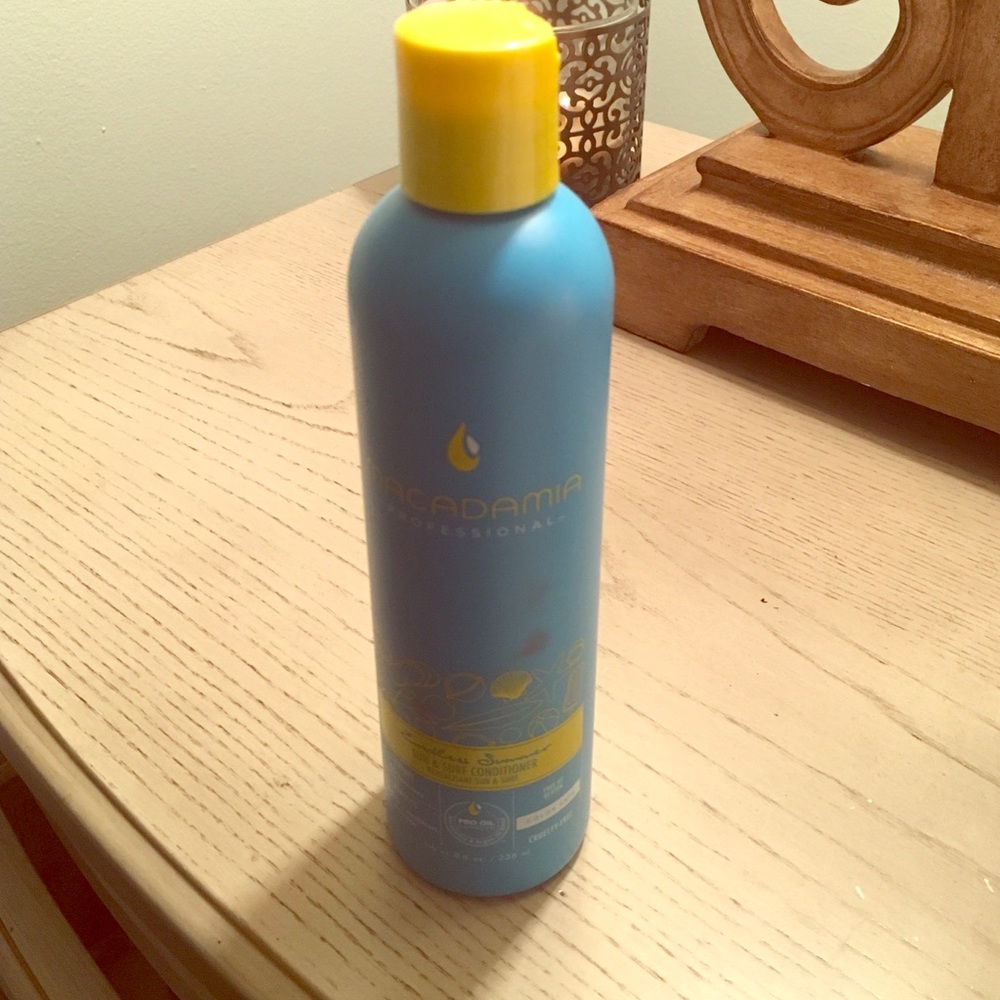Macadamia Professional Endless Summer