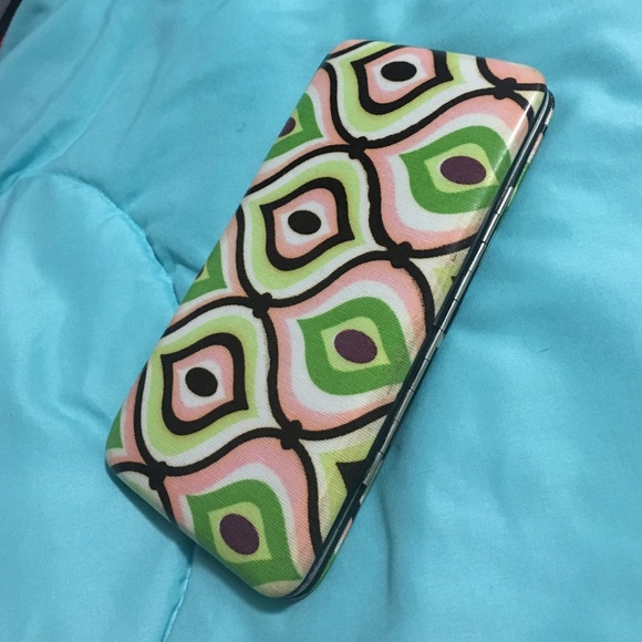 Target Wallet - Picture 4 of 4