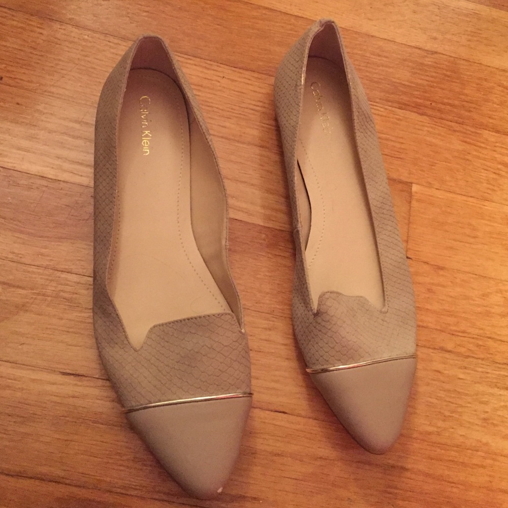 Calvin Klein Taupe Flats 8
