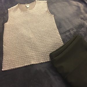 Cream colored sleeveless blouse sz 1X💋