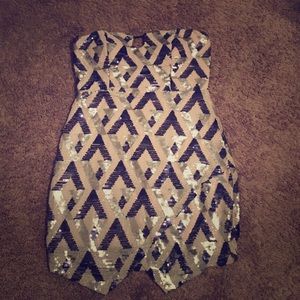 Sequined strapless dress