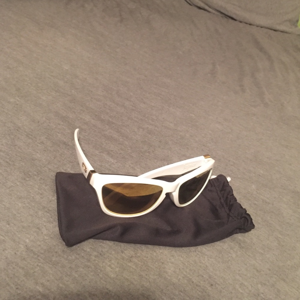 Oakley sunglasses