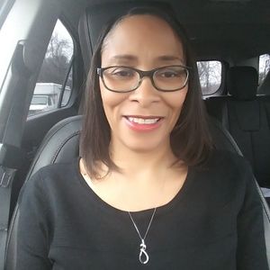 Meet your Posher, Jacqueline