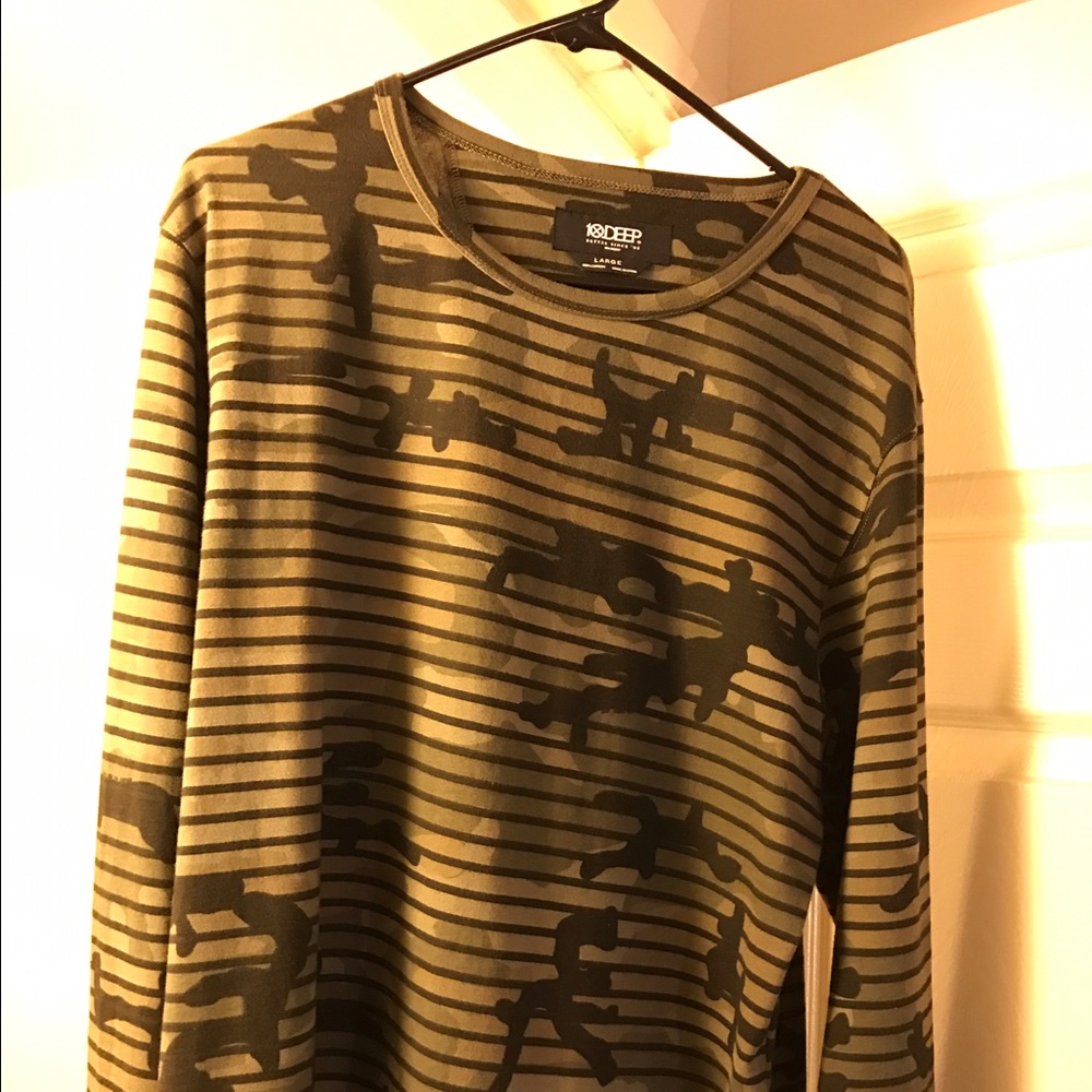 10 Deep Camo CrewNeck