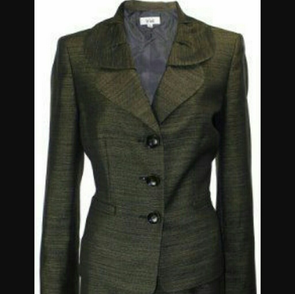 Le Suit Jackets & Blazers - Le Suit - final reduction