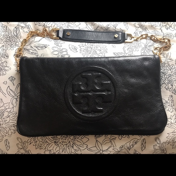 Tory Burch Handbags - Tory Butch Bombe Reva Clutch