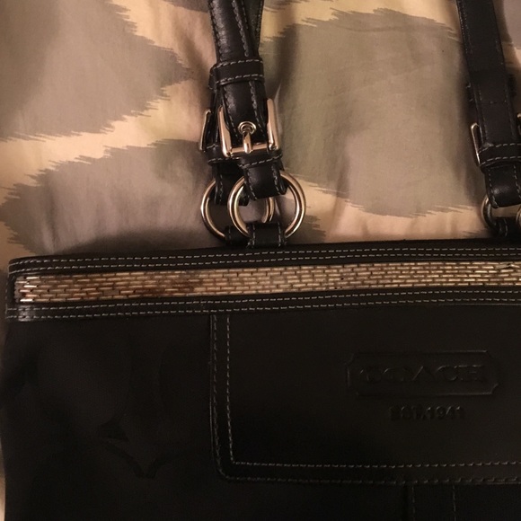 Bag - Picture 2 of 4