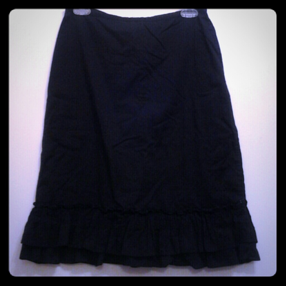 Black Old Navy skirt