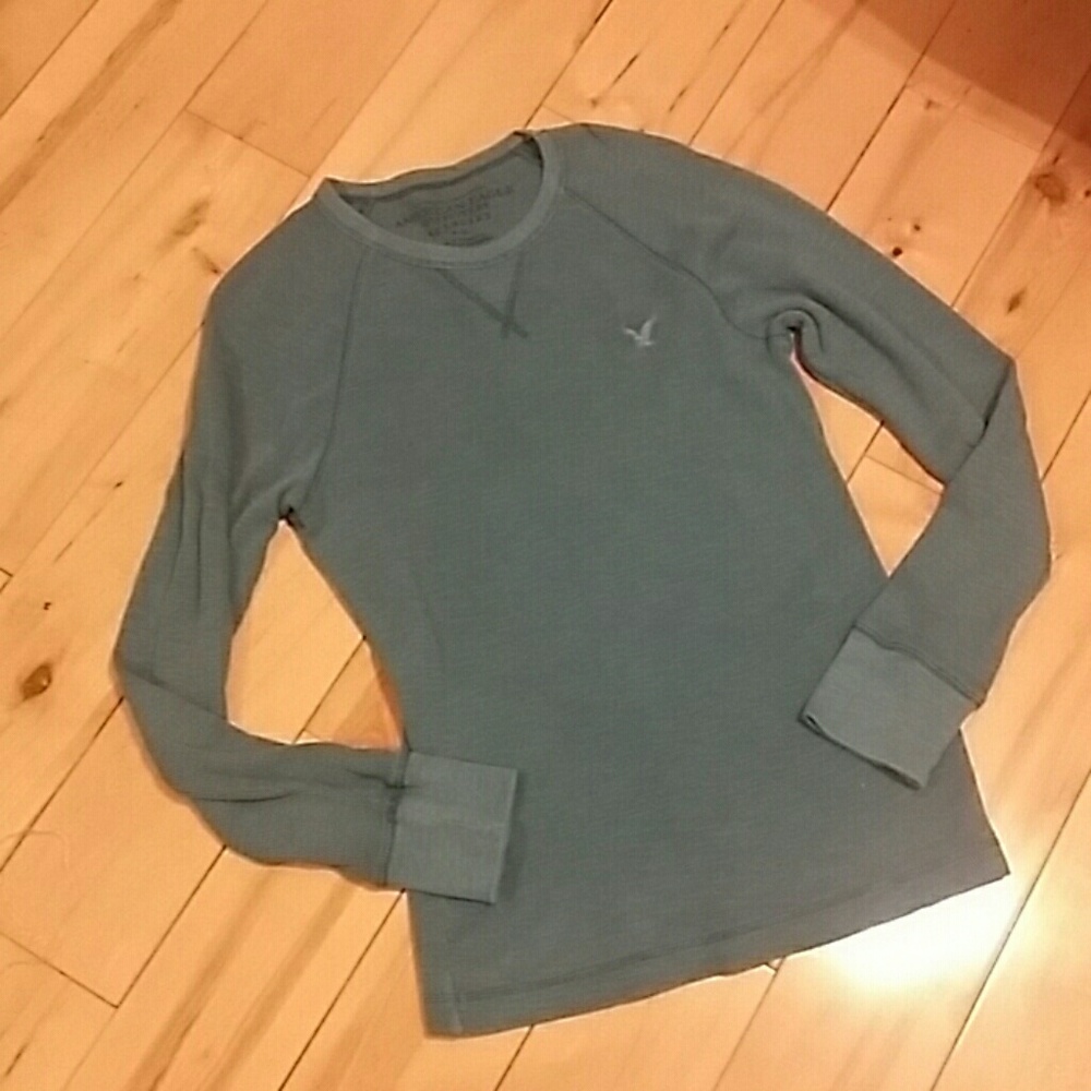 American Eagle thermal top
